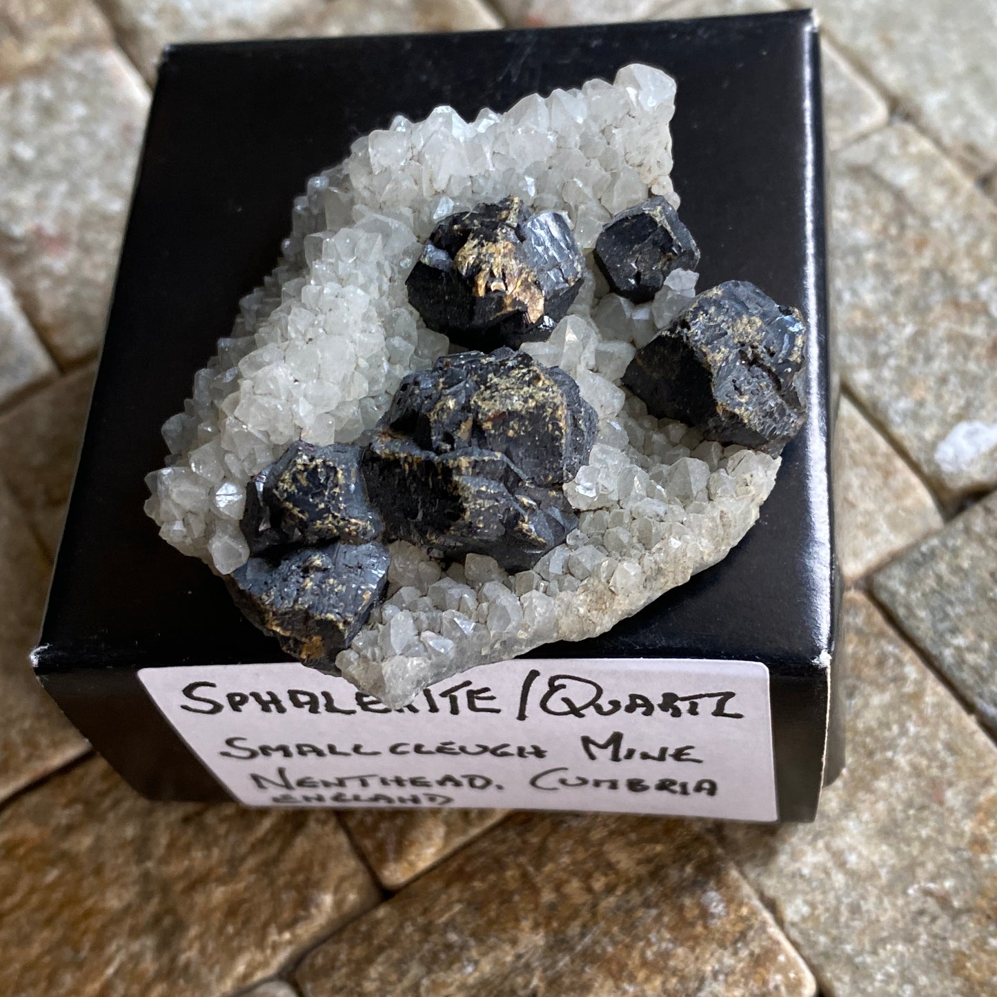 SPHALERITE ON QUARTZ, SMALLCLEUGH MINE, CUMBRIA 24g MF1849