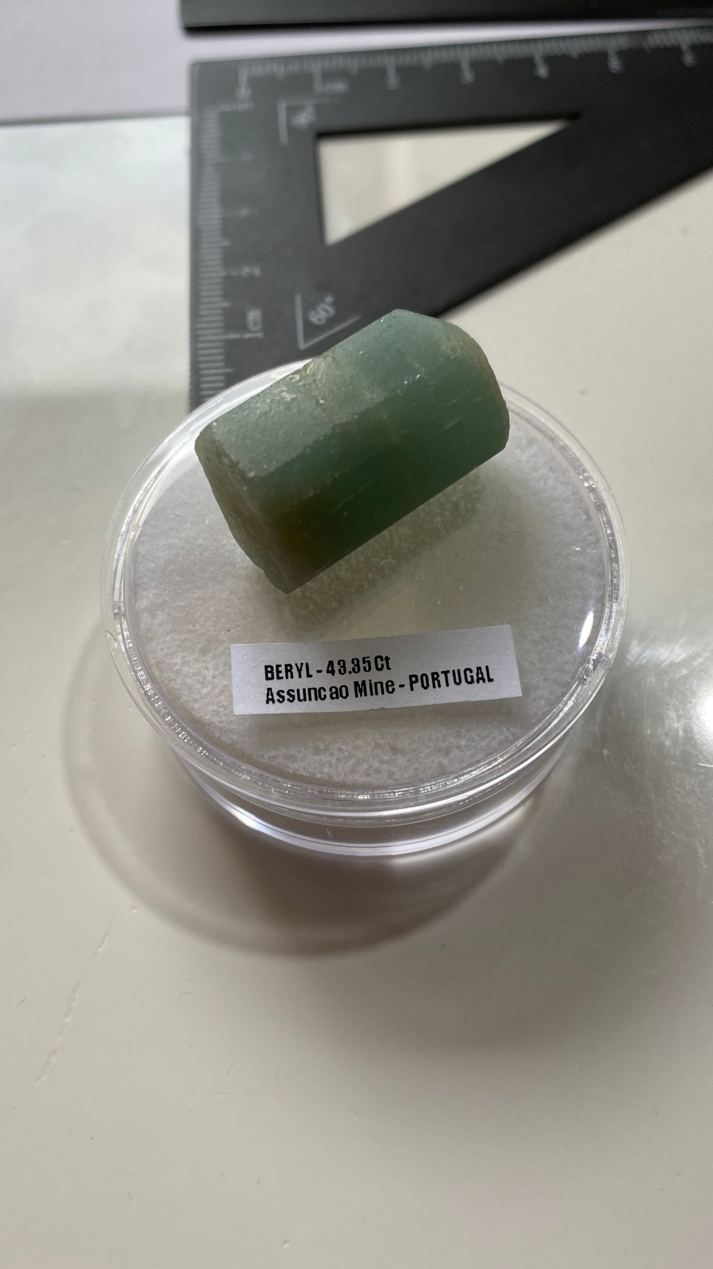 AQUAMARINE BERYL ROUGH NATURAL CRYSTAL : ASSUNCAO MINE, VISEU, PORTUGAL 43.35Ct MFG4977