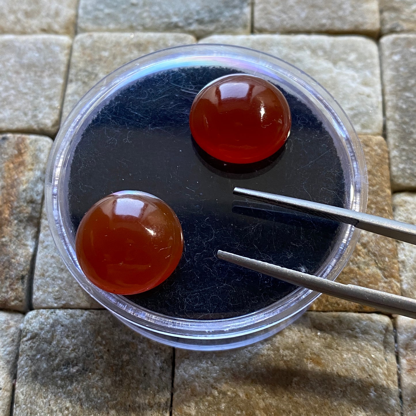 AGATE CARNELIAN NATURAL GEMSTONES - LIBOMBAS, MOZAMBIQUE 18Ct MFG5165