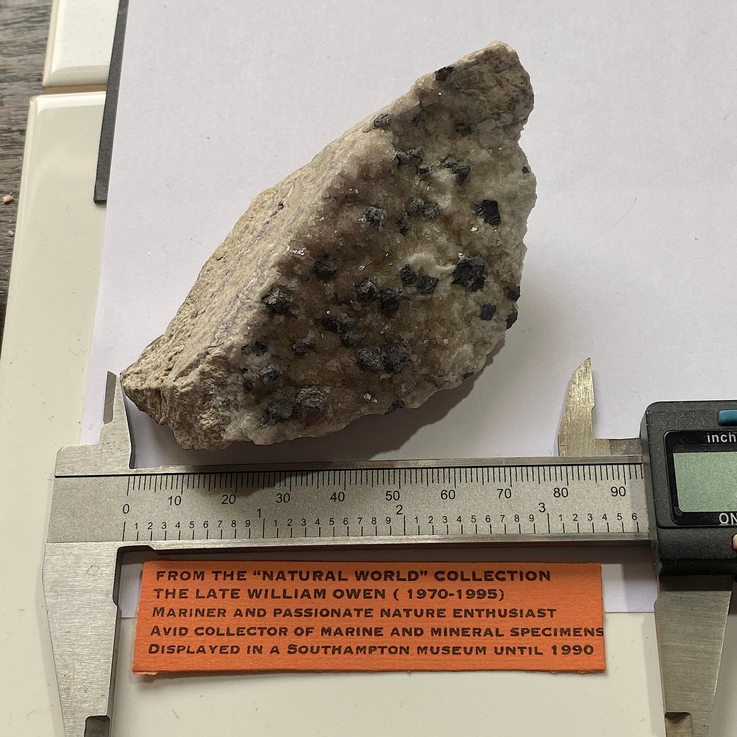 GALENA ON FLUORITE CALCITE MATRIX FROM ASHOVER, DERBYSHIRE 195g MF6552