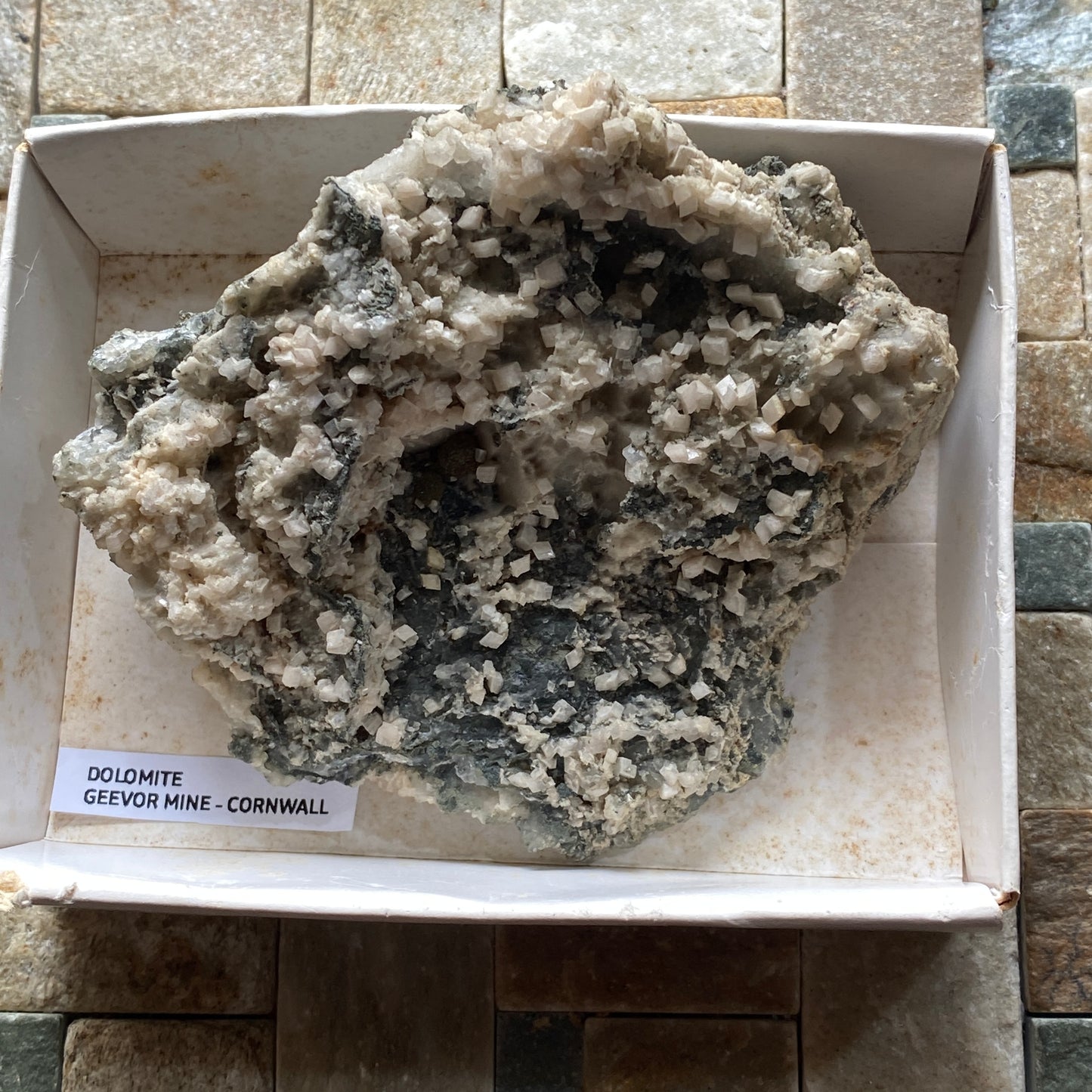 DOLOMITE :CORONATION LODE, GEEVOR MINE, PENDEEN, ST JUST, CORNWALL 178g MF5086