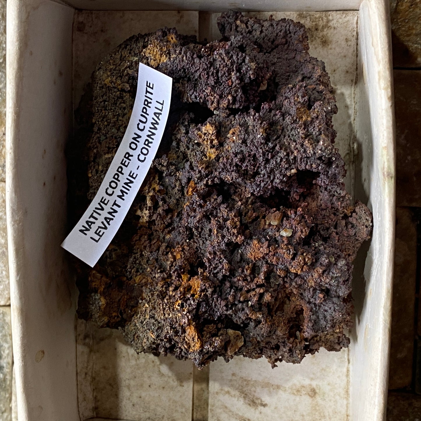 NATIVE COPPER ON CUPRITTE : LEVANT MINE, ST JUST, CORNWALL, 79g. MF5090