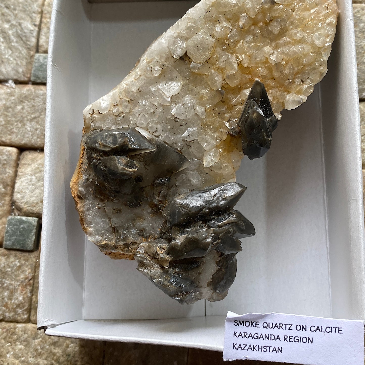 SMOKE QUARTZ ON CALCITE - KARAGANDA REGION, KAZAKHSTAN, CENTRAL ASIA 154g. MF4169