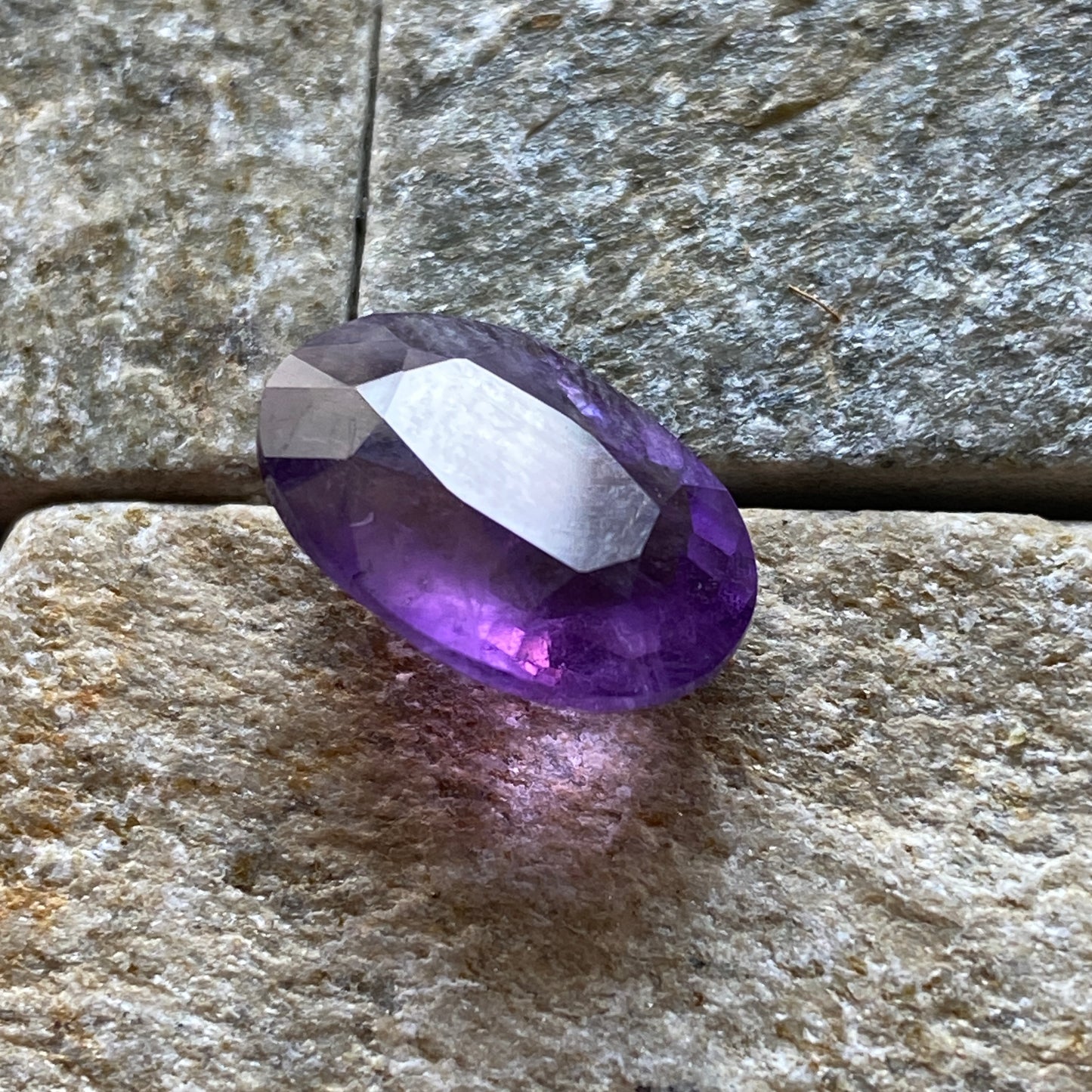 AMETHYST GEMSTONE - LIVINGSTONE DISTRICT, ZAMBIA, AFRICA 5.33Ct MFG2289