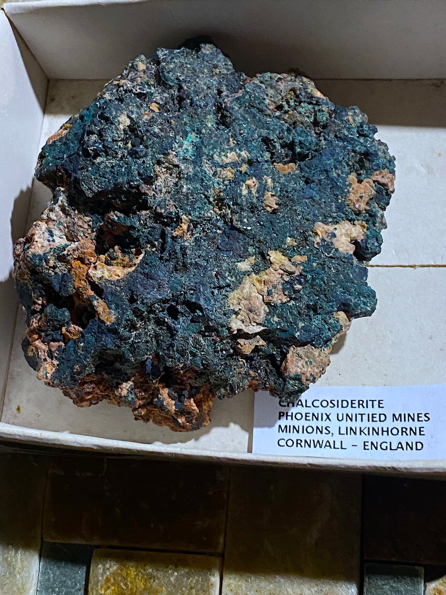 CHALCOSIDERITE : PHOENIX UNITED MINES, MINIONS, LINKINHORNE, CORNWALL. 176g MF5132