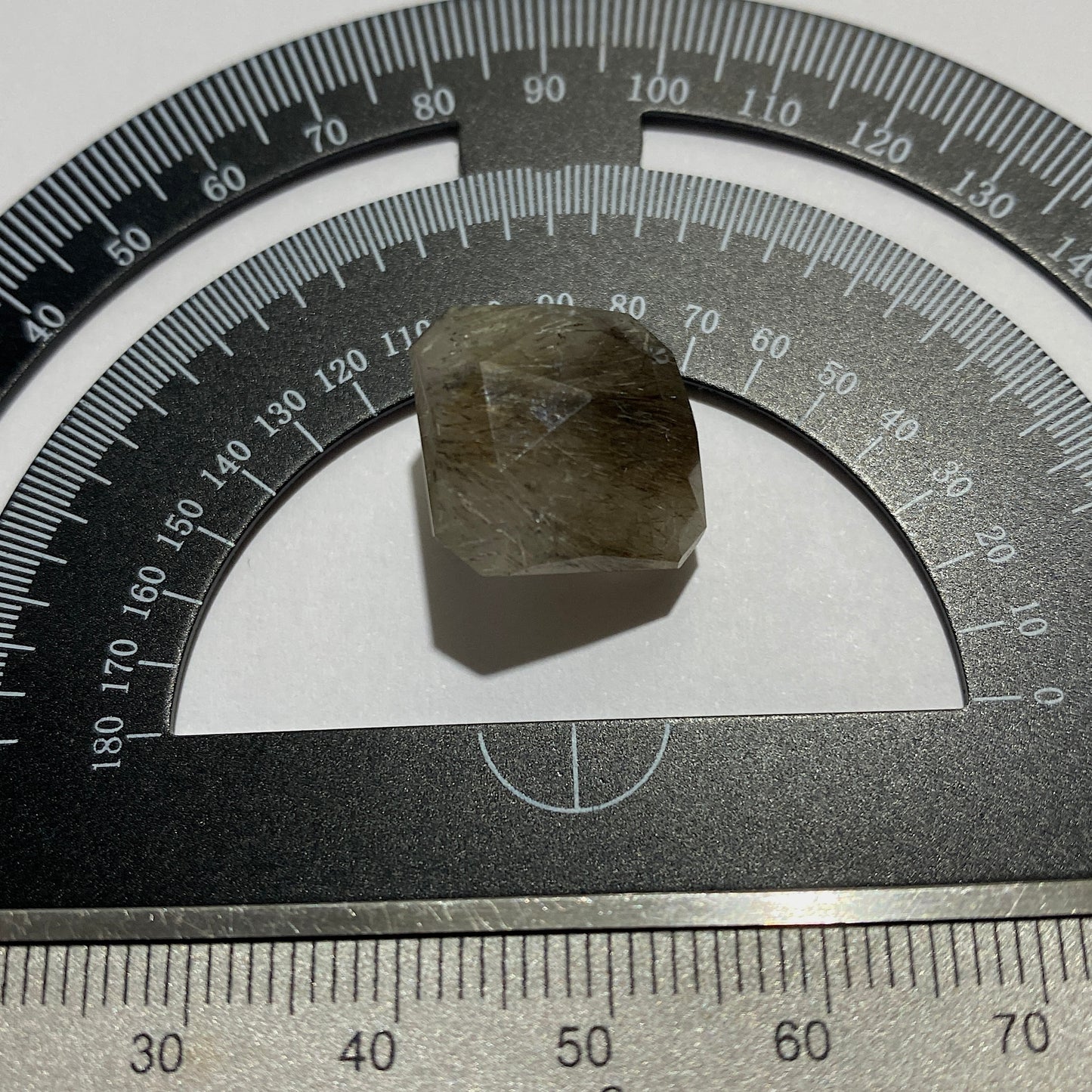 QUARTZ WITH RUTILE GEMSTONE - CURVELO, MINAS GERAIS, BRAZIL 18Ct MFG5142