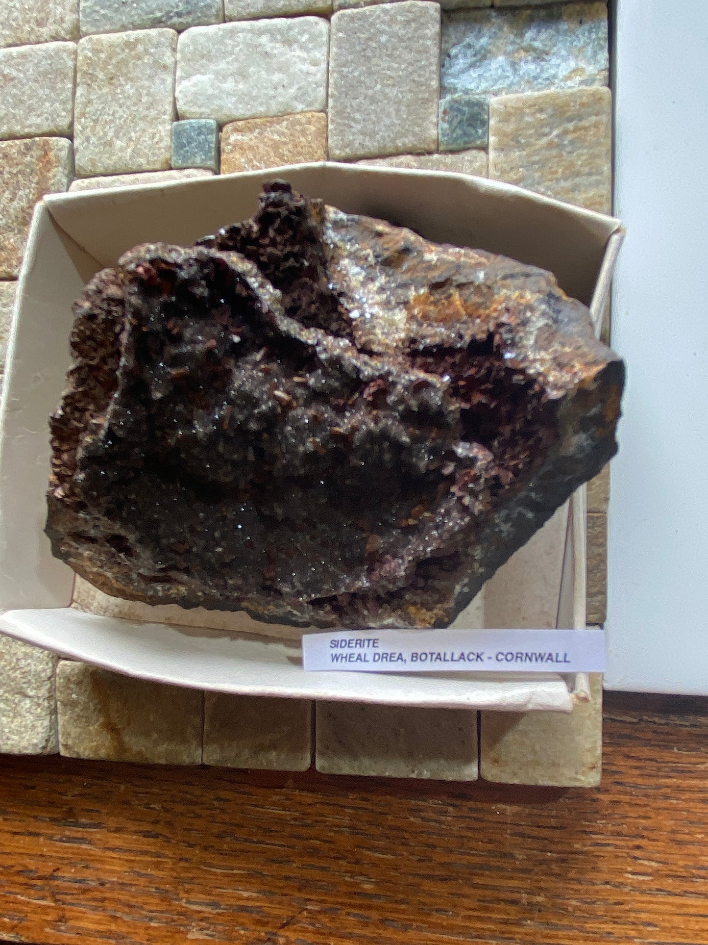 SIDERITE : WHEAL DREA, BOTALLACK, ST JUST, CORNWALL. 331g MF5146