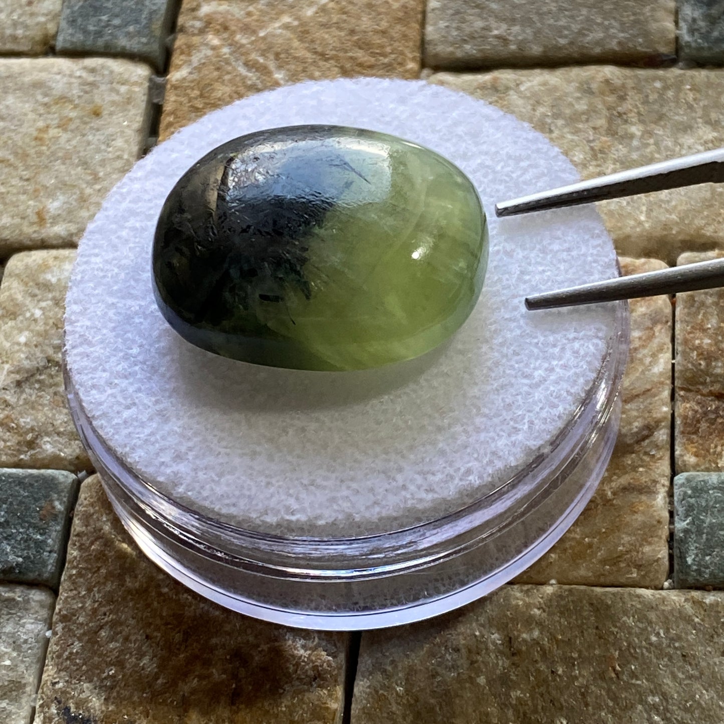 PREHNITE WITH EPIDOTE GEMSTONE : KAYES REGION, MALI, AFRICA LARGE 46.27Ct MFG5478