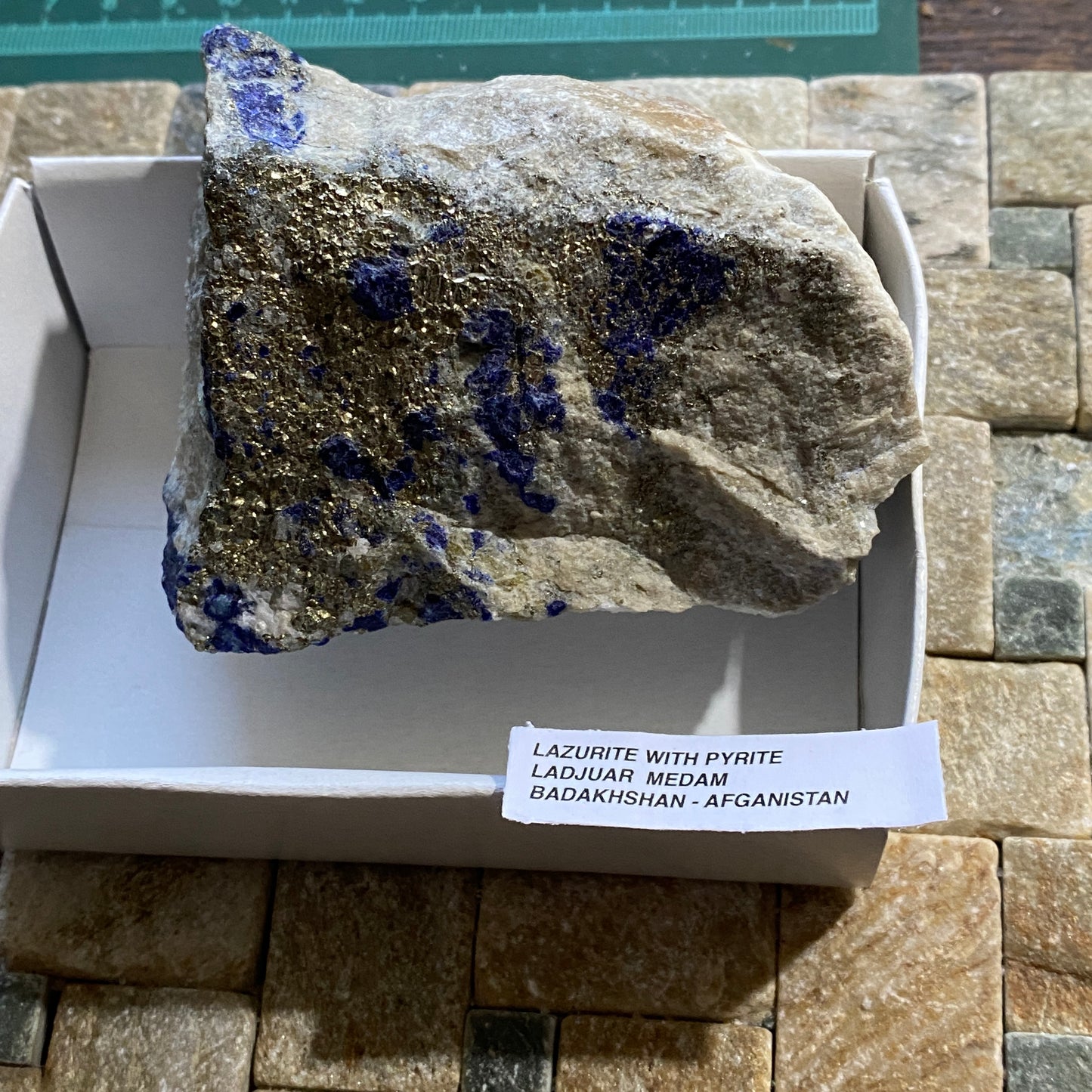 LAZURITE WITH PYRITE - LADJUAR MEDAM, BADAKHSHAN, AFHANISTAN 361g. MF4185
