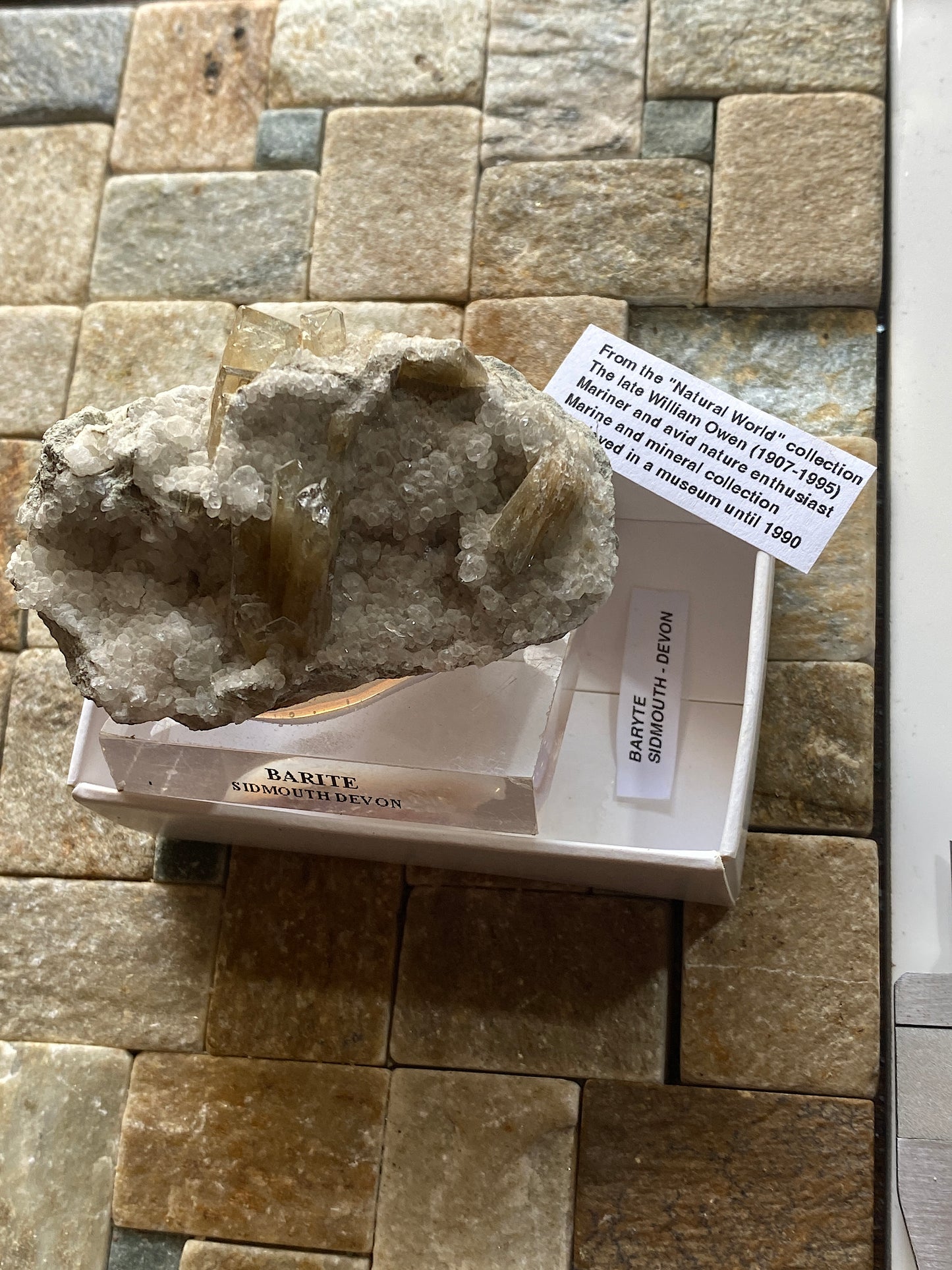 BARYTE ON CALCITE : PEAK HILL, SIDMOUTH, DEVON, ENGLAND 128g MF5163