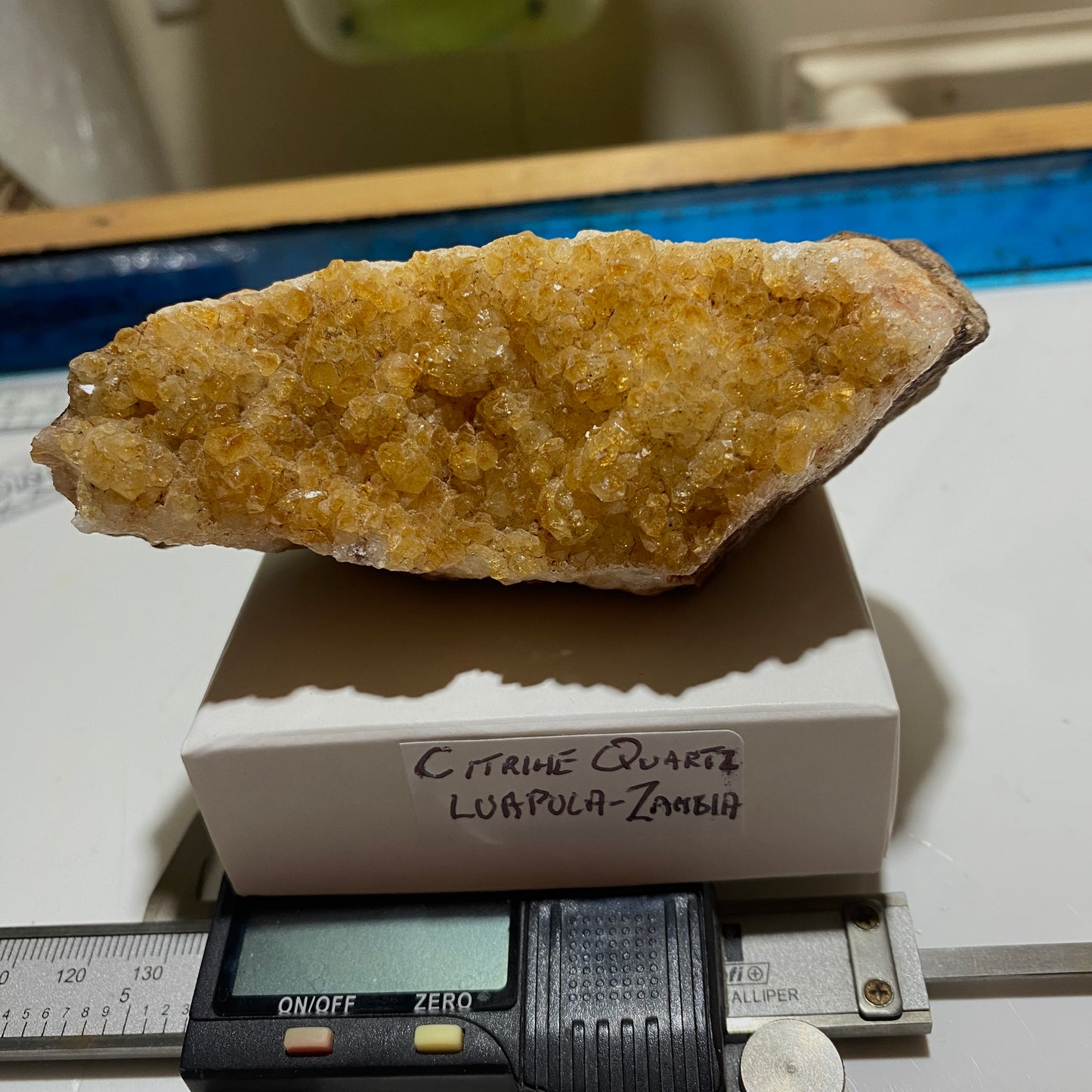 CITRINE QUARTZ CRYSTAL ASSEMBLAGE RARE SPECIMEN FROM MANSA, ZAMBIA 261g MF4523