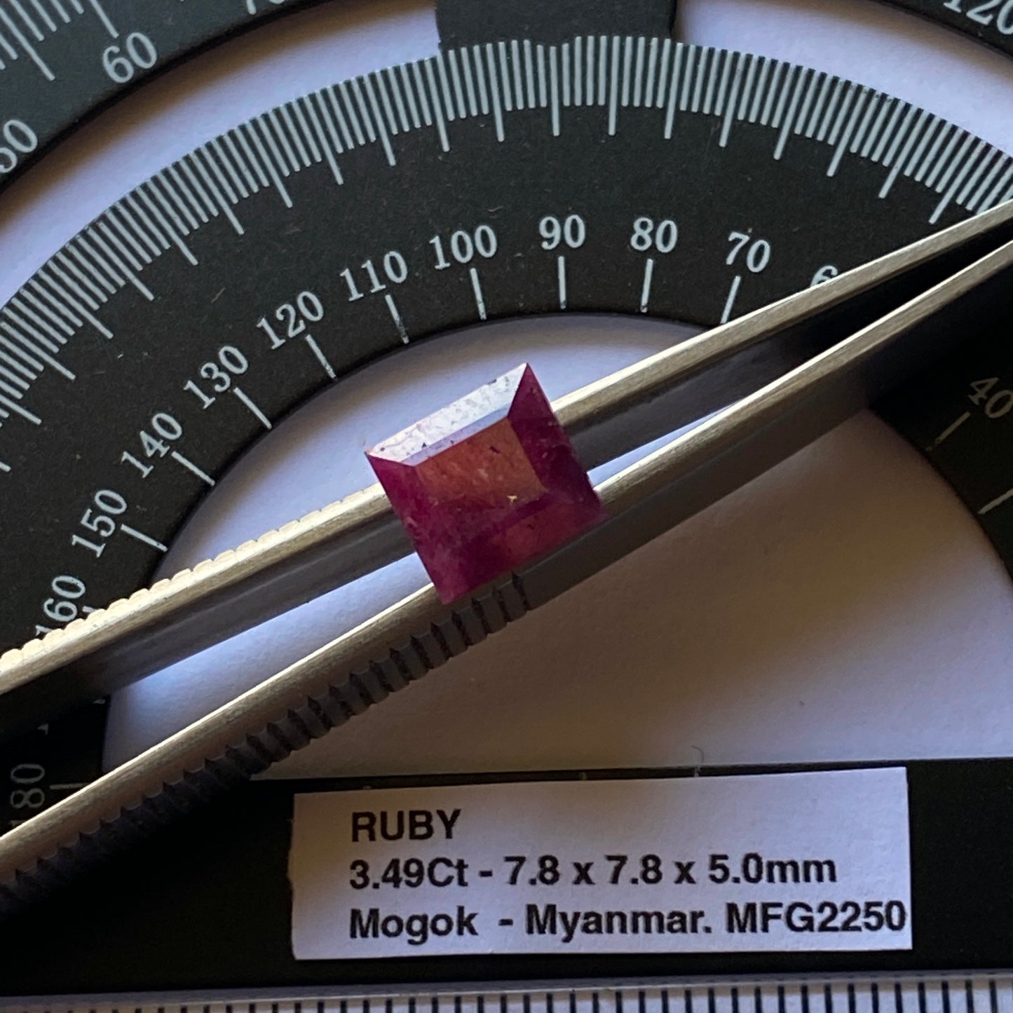 RUBY CORUNDUM GEMSTONE NATURAL MINED - MOGOK, MYANMAR 3.49Ct MFG2250