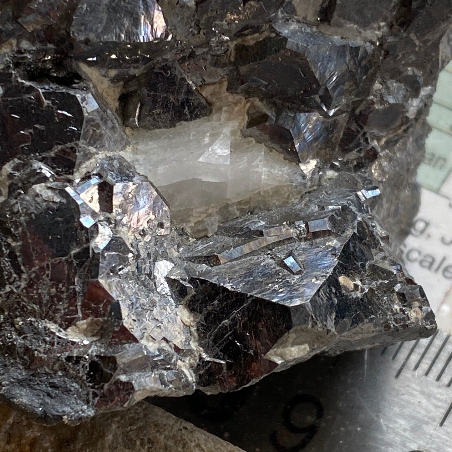 TETRAHEDRITE RARE ECHANTILLON SUBSTANTIEL DE LA MINE DE CASAPALCA 283g MF6886