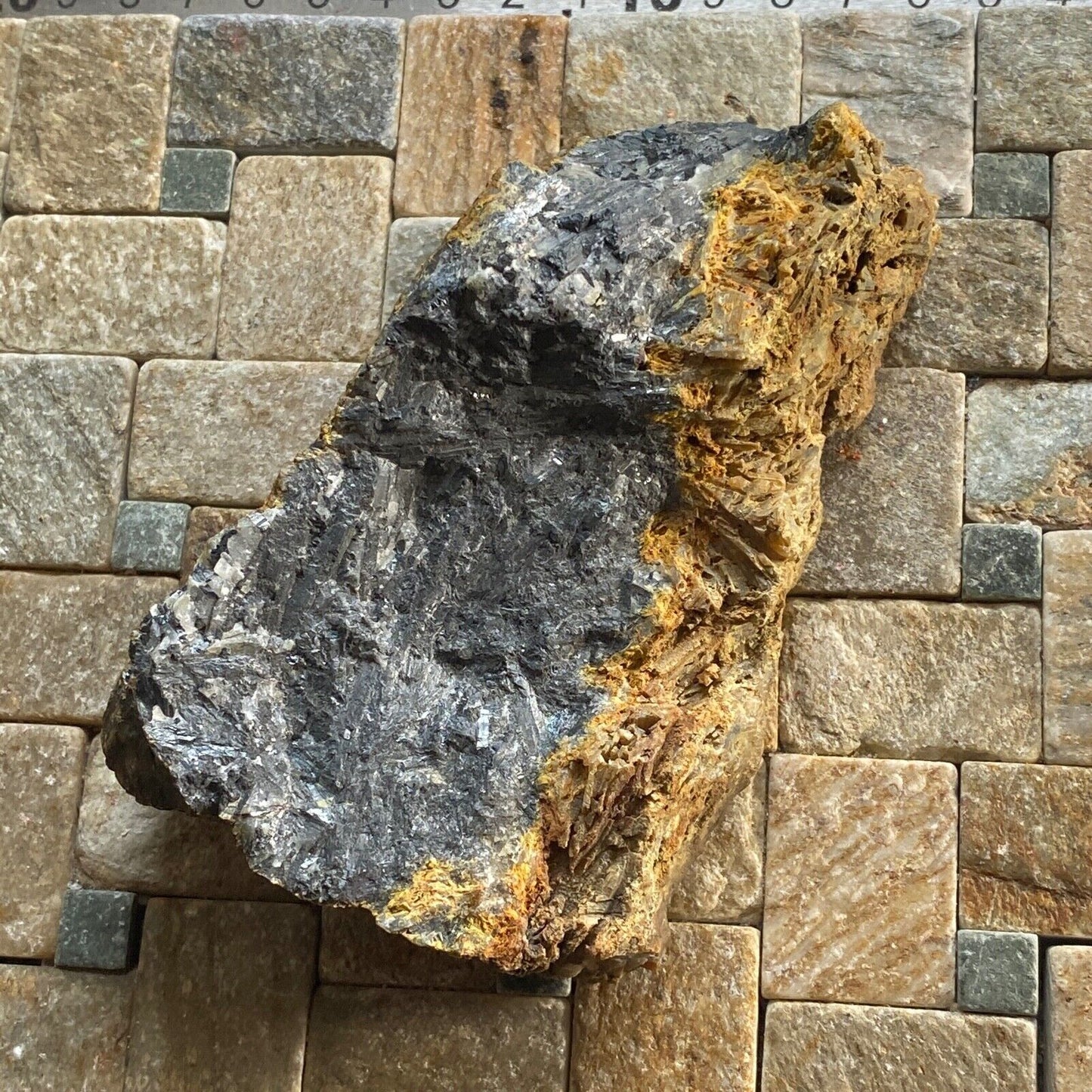 PYROLUSITE FROM PINAL COUNTY, ARIZONA, USA SUBSTANTIAL 478g MF6862