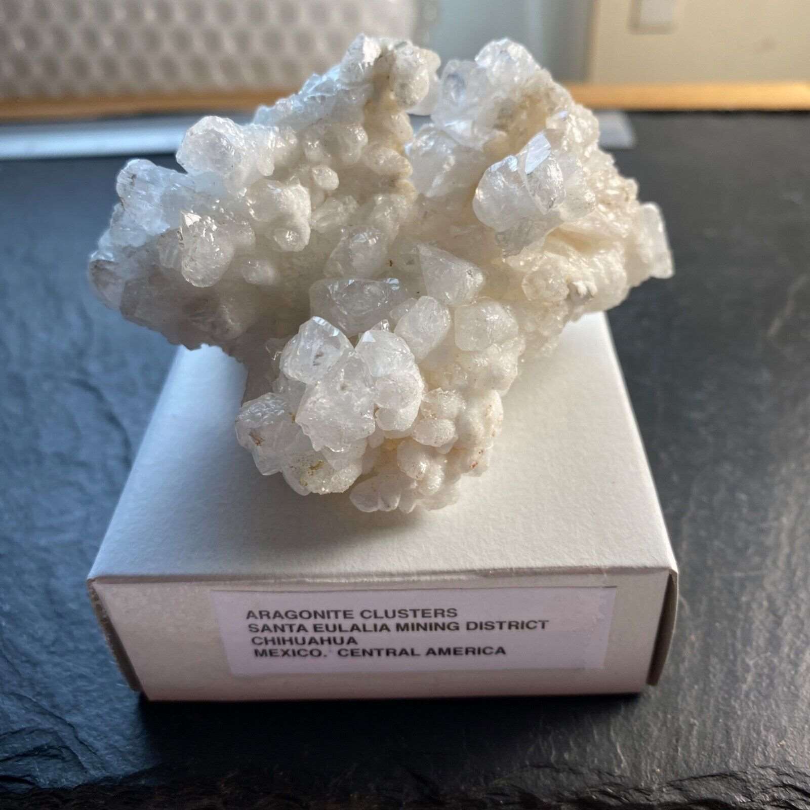 ARAGONITE CRYSTAL CLUSTERS ATTRACTIVE SPECIMEN FROM MEXICO 175g MF1331