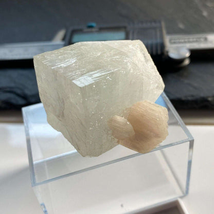 APOPHYLLITE WITH STILBITE FROM MAHARASHTRA, INDIA 57g MF810