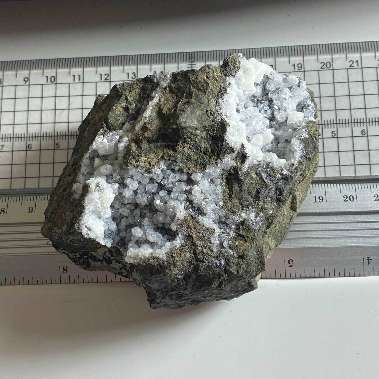 ANALCITE & CHABAZITE FROM THE ISLE OF SKYE  302g  MF263