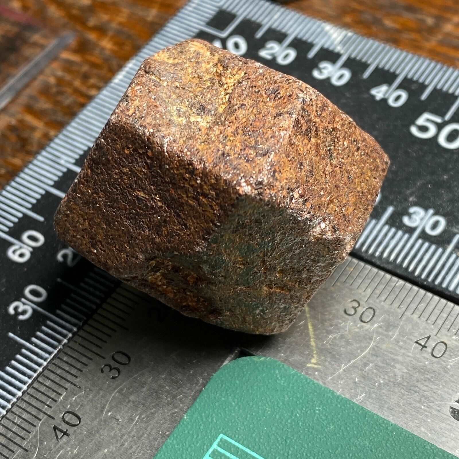 ANDRADITE ON GROSSULAR GARNET FROM MALI AFRICA 82g MF3553