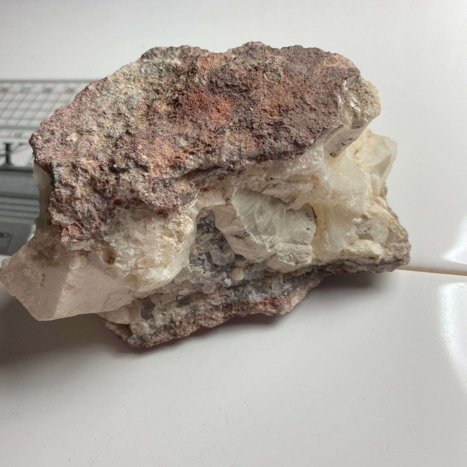 ANALCIME WITH RHODOCHROSITE ETC FROM QUEBEC, CANADA  254g MF6624