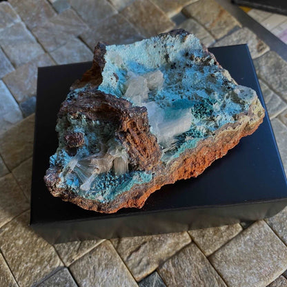 AURICHALCITE ETC WITH CALCITE FROM OJUELA MINE, MEXICO 138g MF795