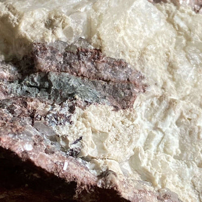 ANALCIME WITH RHODOCHROSITE ETC FROM QUEBEC, CANADA  254g MF6624