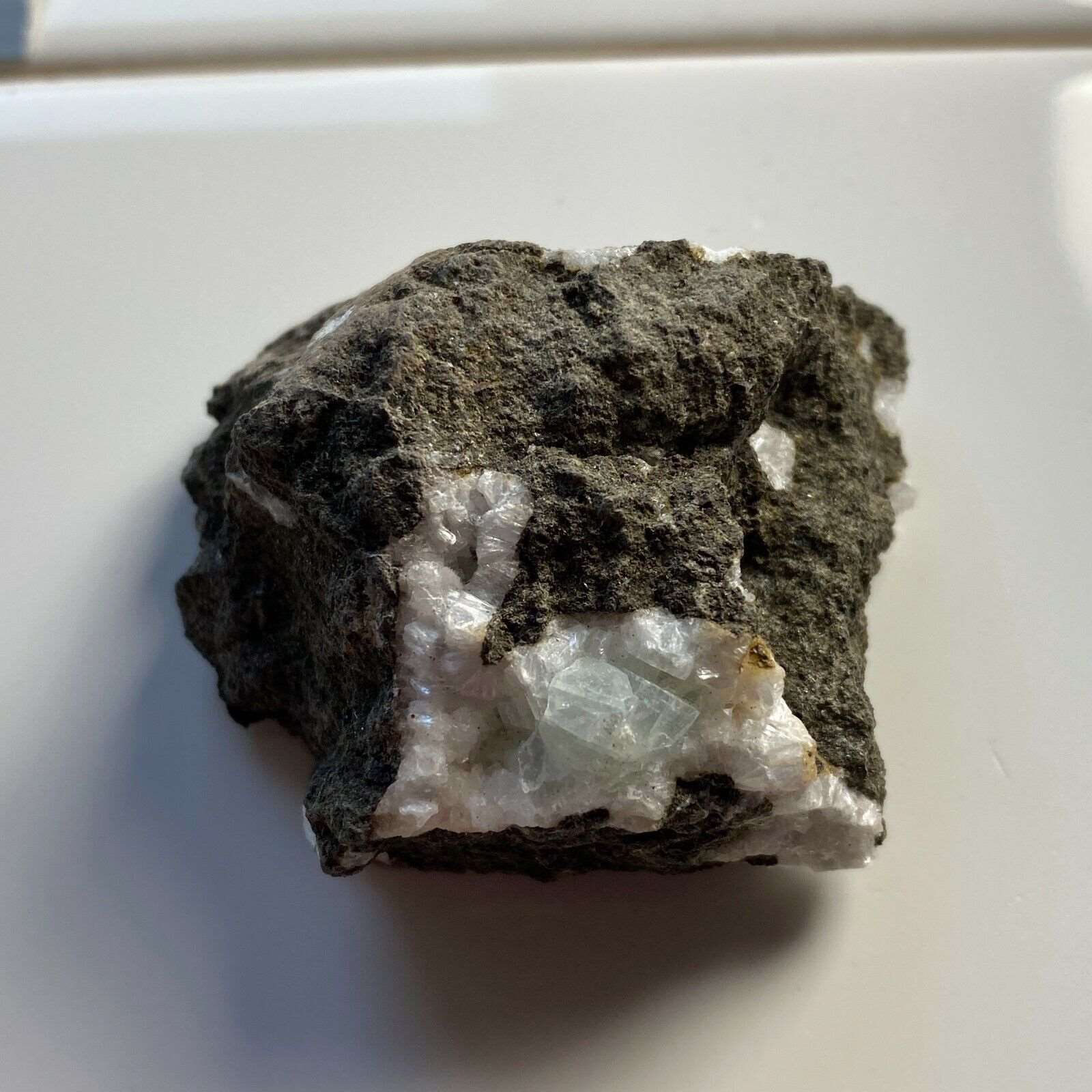 APOTHYLITE & THOMSONITE ON MATRIX FROM SCOTLAND  MF181