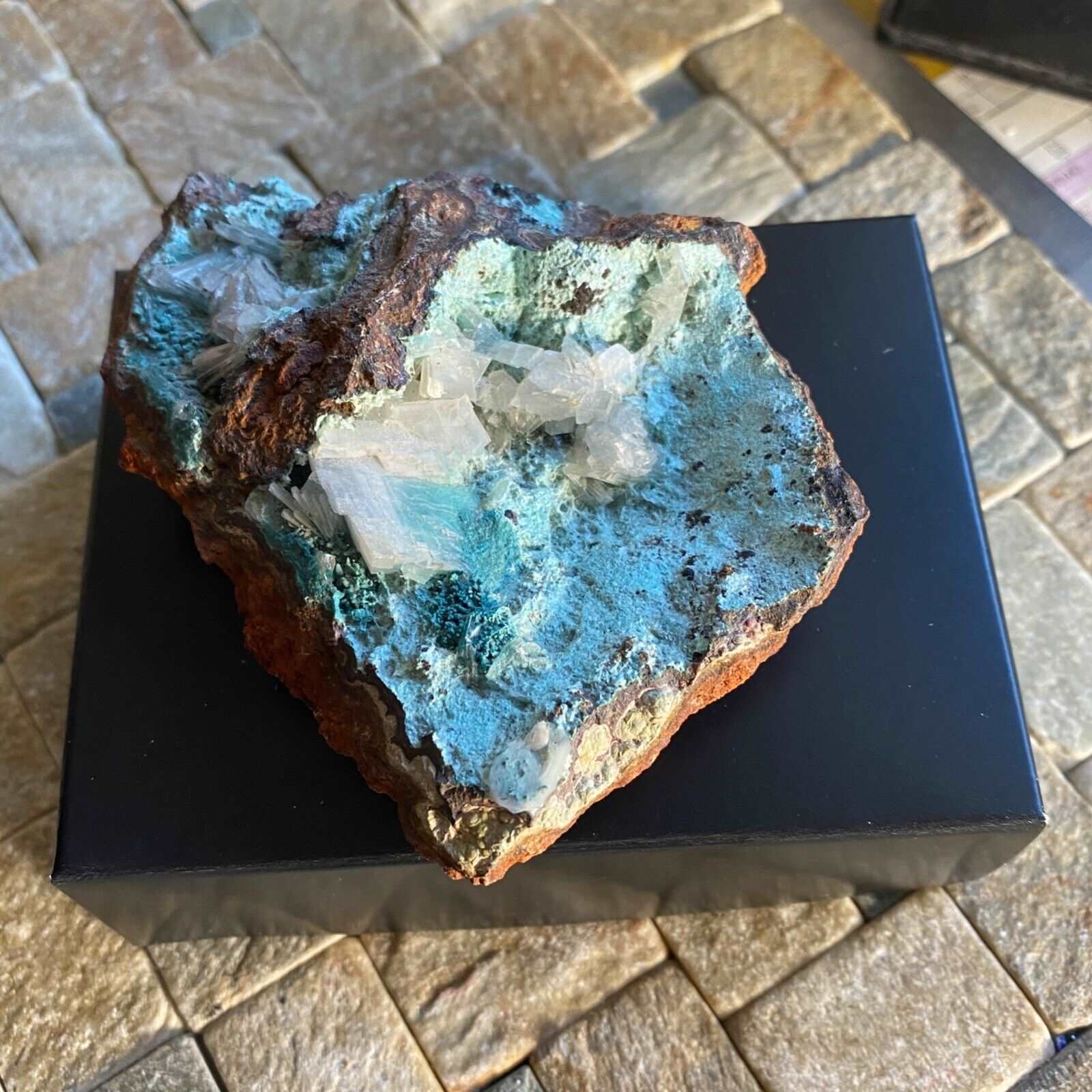 AURICHALCITE ETC WITH CALCITE FROM OJUELA MINE, MEXICO 138g MF795