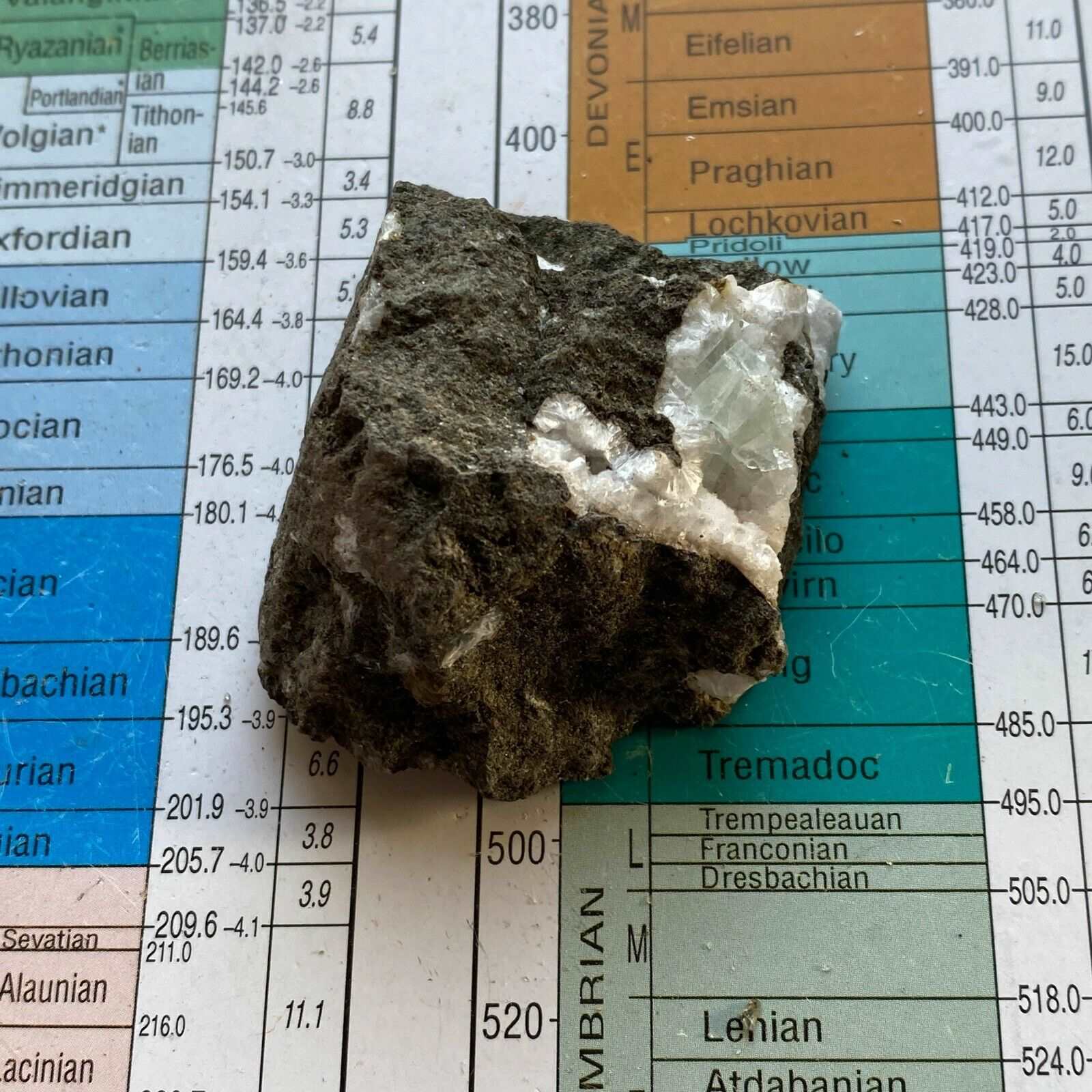 APOTHYLITE & THOMSONITE ON MATRIX FROM SCOTLAND  MF181