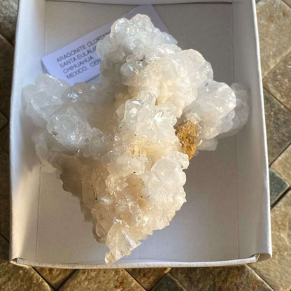 ARAGONITE CRYSTAL CLUSTERS ATTRACTIVE SPECIMEN FROM MEXICO 175g MF1331