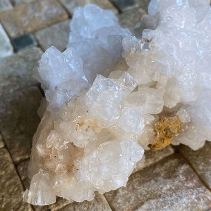 ARAGONITE CRYSTAL CLUSTERS ATTRACTIVE SPECIMEN FROM MEXICO 175g MF1331