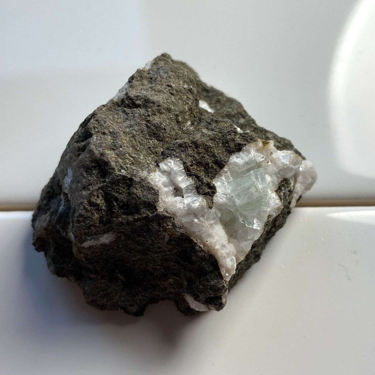 APOTHYLITE & THOMSONITE ON MATRIX FROM SCOTLAND  MF181