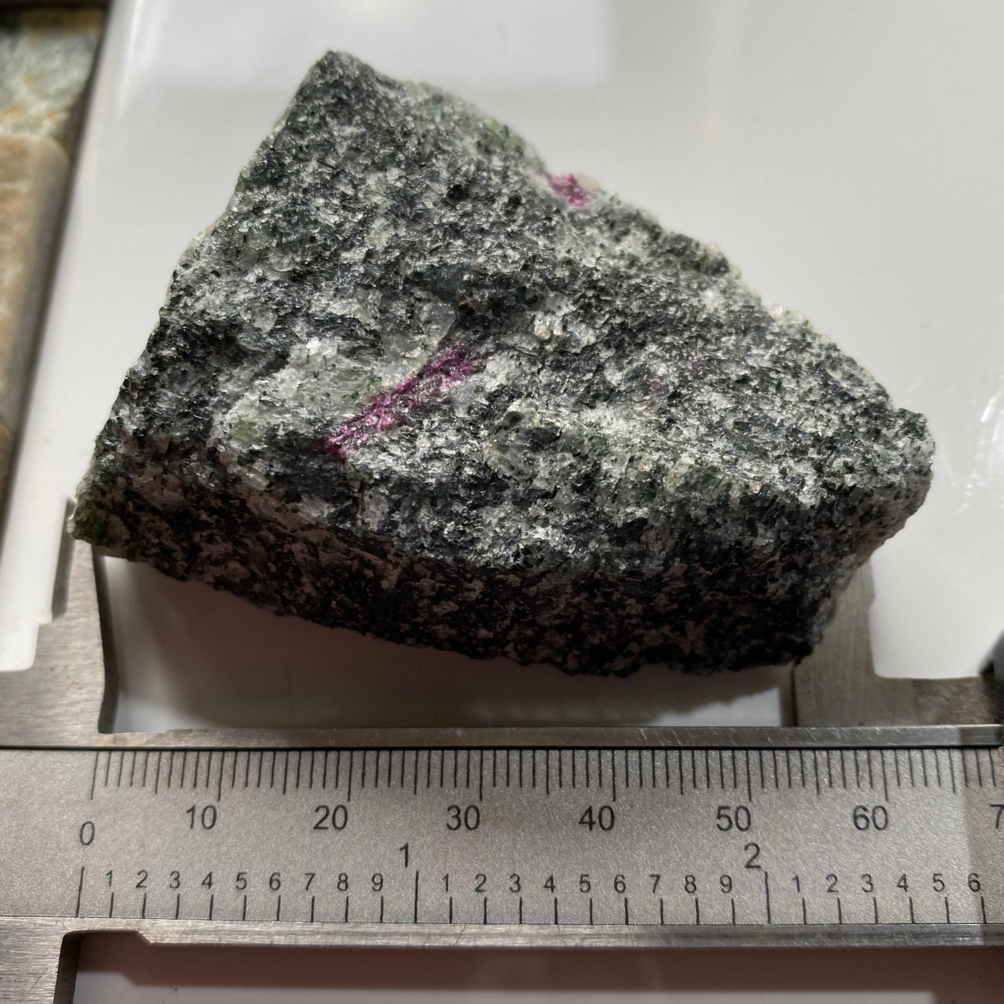 RUBY CORUNDUM [ETC] IN CHARNOCKITIC "GRANITE" : KARNATAKA, INDIA 86g MF4554