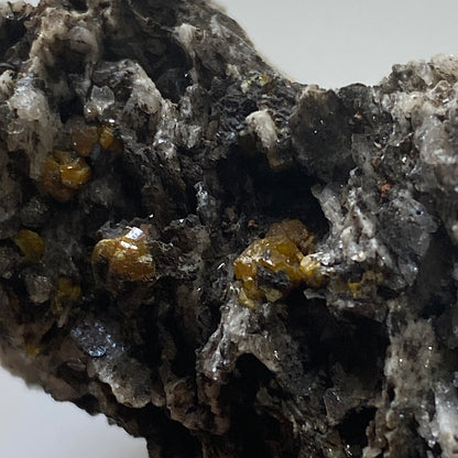 WULFENITE [ETC] ON BARYTE : LES O MINE, DRAA-TAFILALET, MOROCCO. 58g MF5196