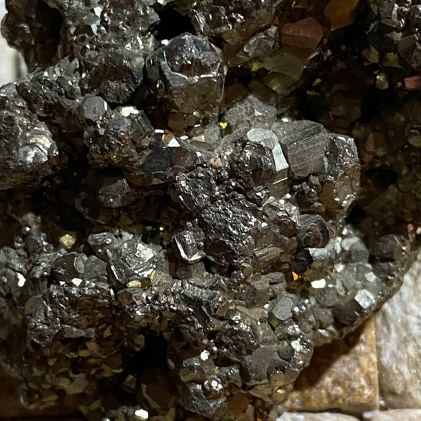 PYRITE : WHITEHORSE DISTRICT, THE YUKON, CANADA 102g MF4555