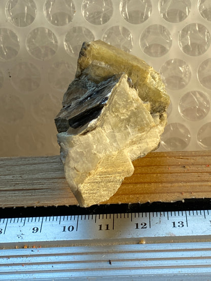 BERYL WITH MUSCOVITE FROM MINAS GERAIS, BRAZIL. 48g MF1354