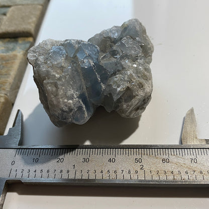 CELESTINE : SAKOANY DEPOSIT, BOENY, MADAGASCAR. 141g MF5202