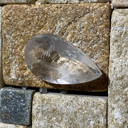 GOSHENITE BERYL LARGE NATURAL GEMSTONE - ERONGO, NAMIBIA 12.80Ct MFG5478