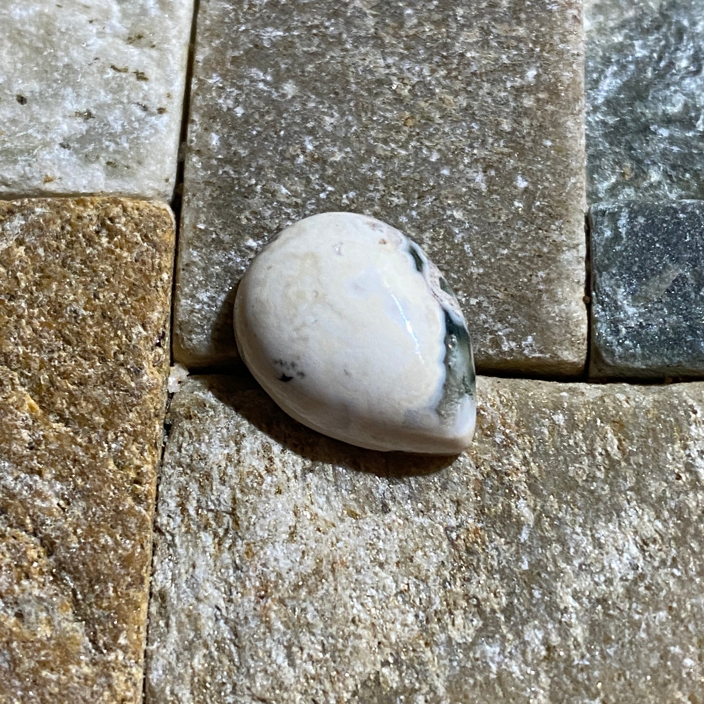 MOSS AGATE NATURAL GEMSTONE - MONTANA U.S.A. 6.30Ct MFG5479