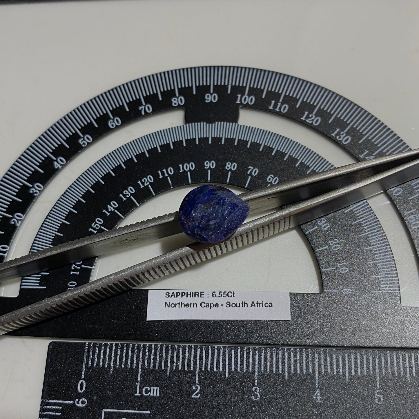 SAPPHIRE CORUNDUM COARSE NATURAL GEMSTONE : NORTHERN CAPE, SOUTH AFRICA 6.55Ct MFG5480