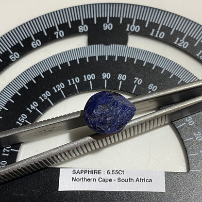 SAPPHIRE CORUNDUM COARSE NATURAL GEMSTONE : NORTHERN CAPE, SOUTH AFRICA 6.55Ct MFG5480