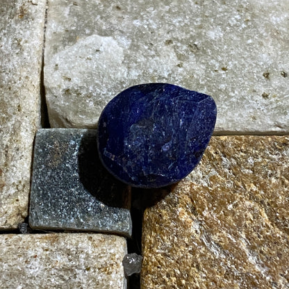 SAPPHIRE CORUNDUM COARSE NATURAL GEMSTONE : NORTHERN CAPE, SOUTH AFRICA 6.55Ct MFG5480