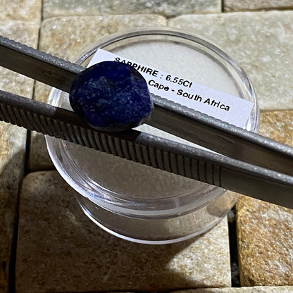 SAPPHIRE CORUNDUM COARSE NATURAL GEMSTONE : NORTHERN CAPE, SOUTH AFRICA 6.55Ct MFG5480