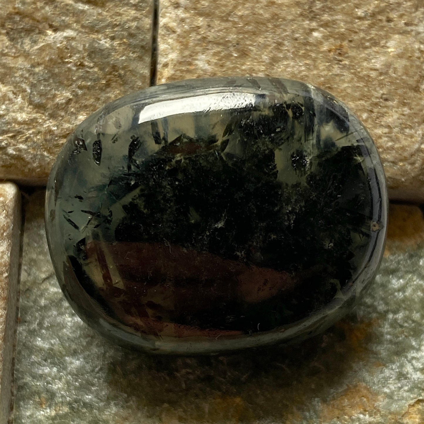 PREHNITE GEMSTONE WITH LANDSCAPE INCLUSIONS - KAYES REGION, MALI, AFRICA LARGE 53.53Ct MFG5358