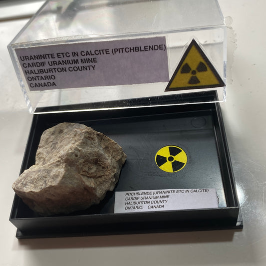 URANINITE [ETC] IN CALCITE : CARDIF URANIUM MINE, ONTARIO, CANADA 29g MF5207