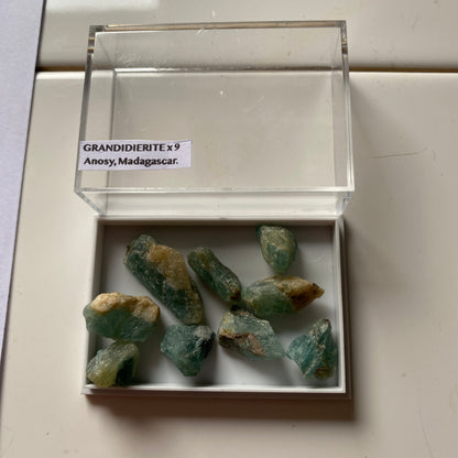 GRANDIDIERITE RARE ROUGH GEMSTONES X 9 - VOHIBOLA, ANOSY, MADAGASCAR 59Ct MFG5360