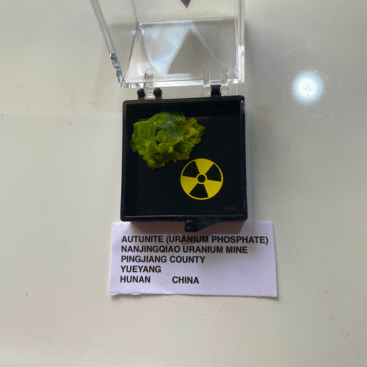 AUTUNITE ** RADIOACTIVE ** : NANJINGQIAO URANIUM MINE, HUNAN, CHINA 3g MF5208