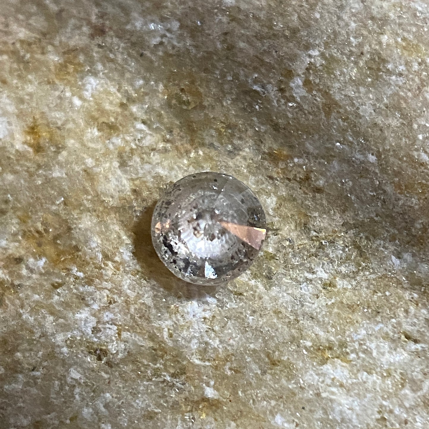 NATURAL DIAMOND GEMSTONE : FINCH MINE, NORTHERN CAPE, SOUTH AFRICA 0.12Ct MFG5484