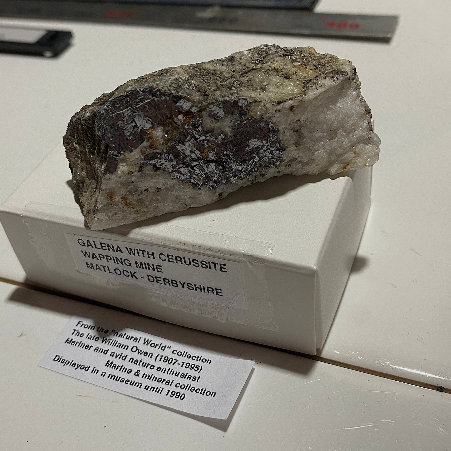 GALENA WITH CERUSSITE [ETC] : WAPPING MINE, MATLOCK, DERBYSHIRE. 110g MF5211