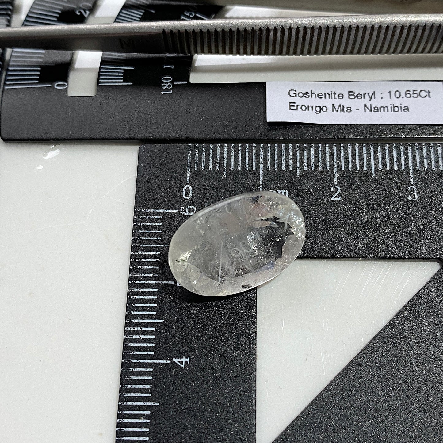 GOSHENITE BERYL NATURAL GEMSTONE : ERONGO MOUNTAINS, NAMIBIA 10.65Ct MFG5486