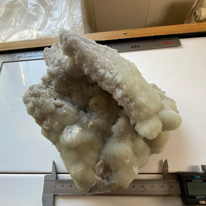 SMITHSONITE [ETC] FROM KELLY MINE, NEW MEXICO, U.S.A. SUBSTANTIAL 2255g MF2034